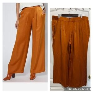 Me by Jennie Garth Petite Pebble Satin Pants Rust size 1XP